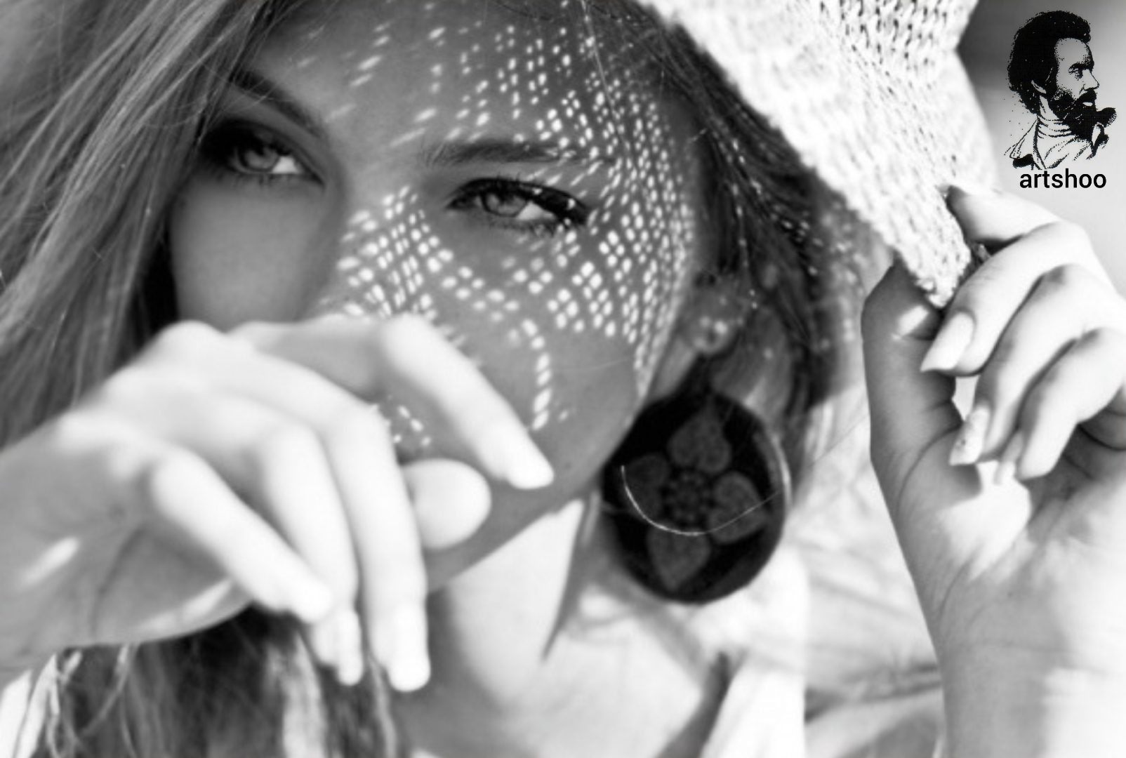 مدل سیاه قلم اورژینال